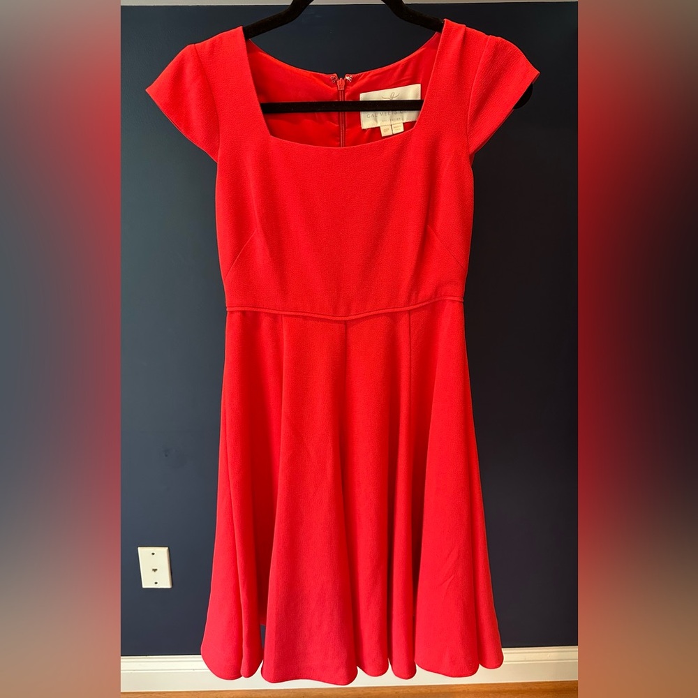 Gal Meets Glam Vibrant Red Midi Dress